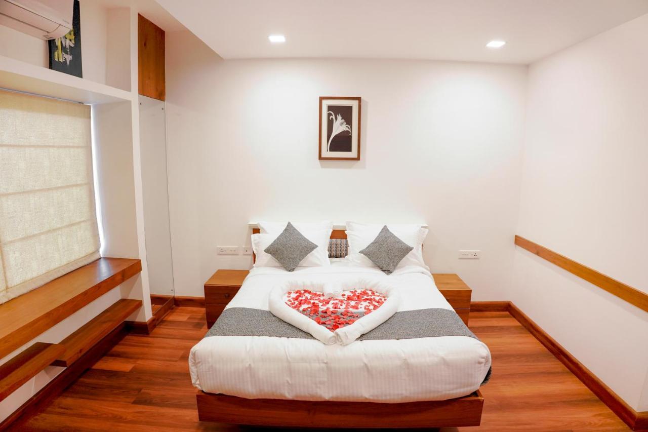 Mpsroyalsuites Perintalmanna Bagian luar foto